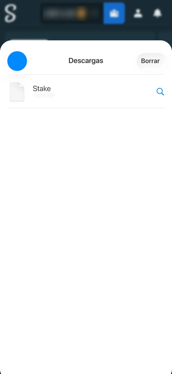 Localiza el botón de descarga para obtener la app de Stake.