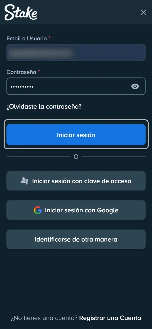 Introduce tus credenciales de usuario para acceder a Stake.